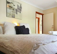 Rye 3 Great Location Shops Beach FREE Wine Wifi and Netflix - Holiday Cairns