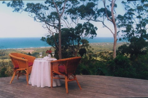 Sacred Mountain Retreat - Holiday Cairns 0