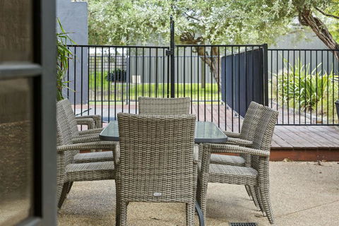 SALTAIR - MOUNT MARTHA - Holiday Cairns 1