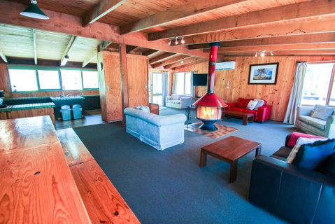 Sambar Lodge - Holiday Cairns 1
