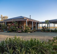 SanctuaryWaratah - Holiday Cairns
