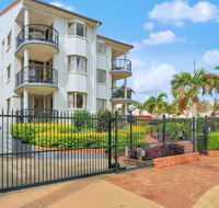 Santalina Beach Gem - Holiday Cairns