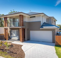 Sea Breeze - Holiday Cairns
