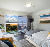 Sea Breeze Studio - Holiday Cairns