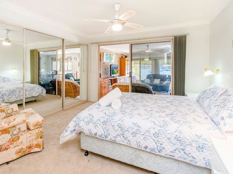 Seachange -Waterfront - Holiday Cairns 2