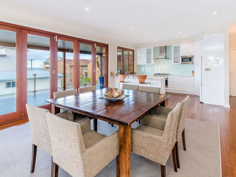 Seagrass 1/3 Great Holiday Destination. - Holiday Cairns 2