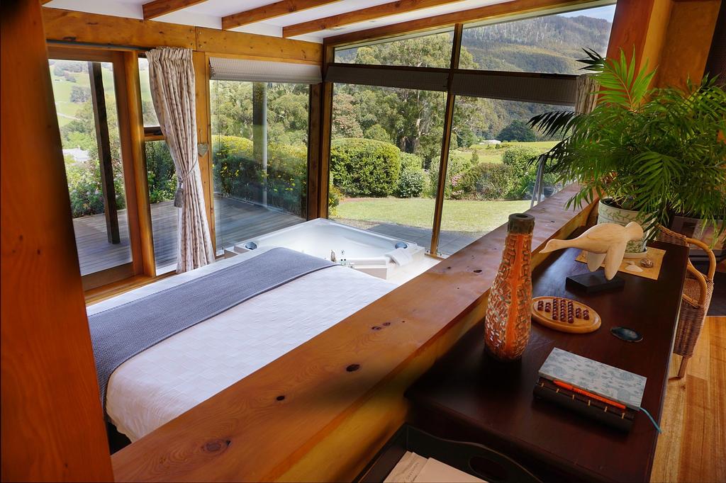 Glendevie TAS Holiday Cairns