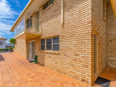 Shellcot - Close To Beach - Free WIFI - Holiday Cairns 2