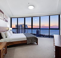 Sierra Grand Broadbeach - Holiday Cairns