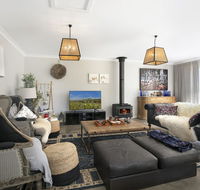 Silky Oak Villa - spacious  beautifully decorated - Holiday Cairns
