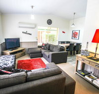 Silver Birches Holiday Unit 9 - Holiday Cairns
