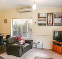 Silver Birches Holiday Village  Unit 8 - Holiday Cairns