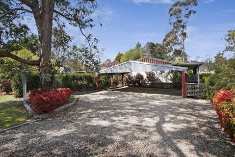 Snowstream Riverside Apartments - Unit 3 - Holiday Cairns 1