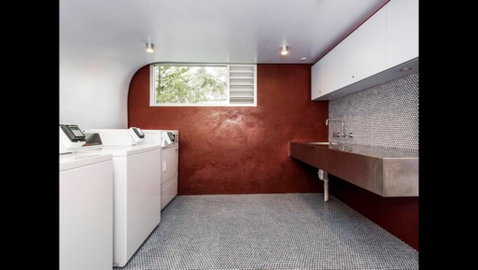 Soho Chic Apartment - Holiday Cairns 1
