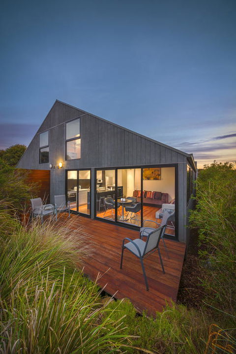 Southern Ocean Villas - Holiday Cairns 3