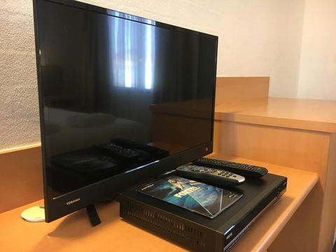 Spa Village Travel Inn - Holiday Cairns 2