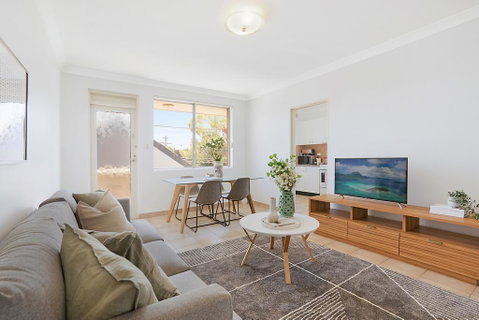Spacious Apartment In Trendy Sydney Neighbourhood - Holiday Cairns 3