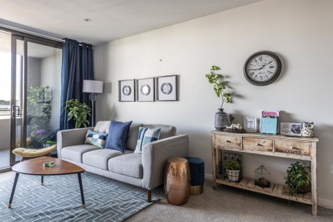 SPACIOUS BRAND NEW // 1BR // IN GORGEOUS BARTON - Holiday Cairns 2