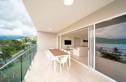 Splendeur Sur La Mer - One Bedroom - Holiday Cairns 3
