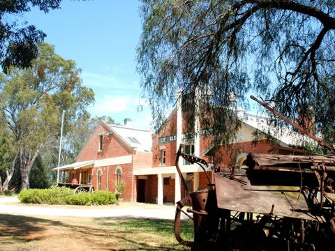 Springhurst Butter Factory - Holiday Cairns 0