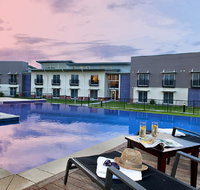 Springs Shoalhaven Nowra - Holiday Cairns