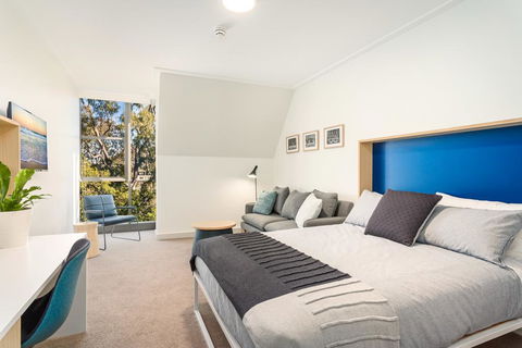 St Paul's Serviced Accommodation - Holiday Cairns 1