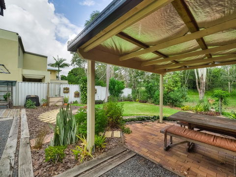 Starfish Shack By The Sea - Holiday Cairns 3