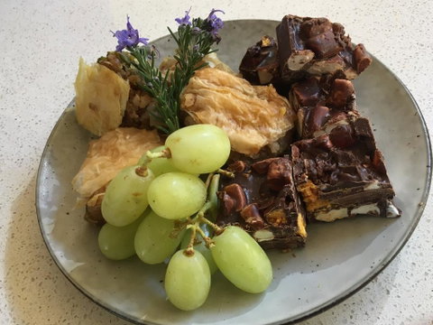 Stephanies Country Cottages - Holiday Cairns 0