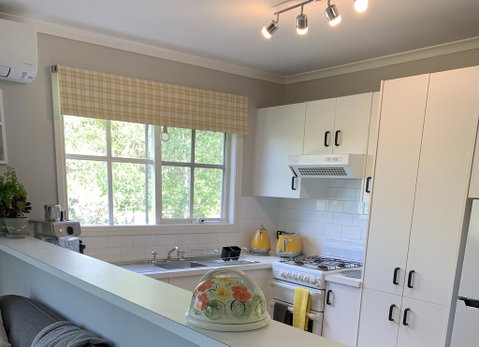 Stephanies Country Cottages - Holiday Cairns 1