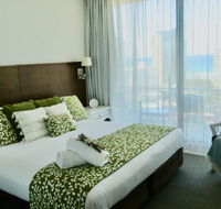 Stunning Surfers Paradise Apartment - Holiday Cairns