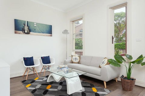 STUNNING SYDNEY HOME 11 - Holiday Cairns 2