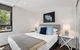 Stylish 2-Bed Apartment With Parking In Hip Area - thumb 3