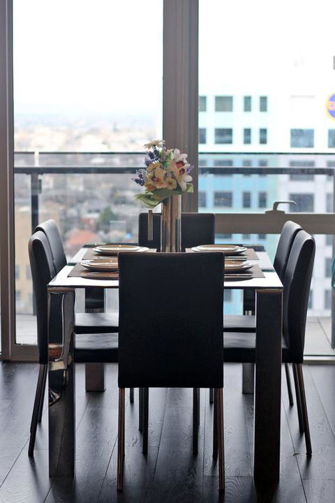 STYLISH 2BR 2BTH + CAR = HEART OF SOUTH YARRA - Holiday Cairns 3