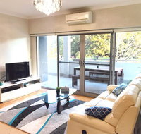 Stylish 2x2 w/ Carpark in Perth - Holiday Cairns