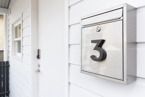 Stylish Studio Terrace In Balmain - Holiday Cairns 2