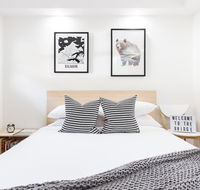 Stylish studio terrace in Balmain - Holiday Cairns