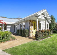 Summer Home - Our Place at Bright - Holiday Cairns