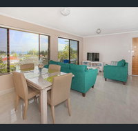 Summer Retreat - Holiday Cairns