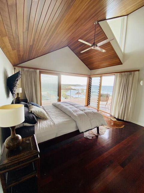 Sundecks - Holiday Cairns 3