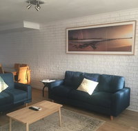 Sunlit Townhouse - Holiday Cairns