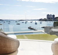 Superb 3 bedroom 2 bathroom first level waterfront - Holiday Cairns