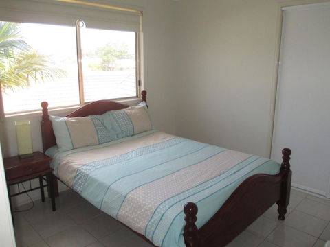 Superb Location - Hervey Bay - Holiday Cairns 2