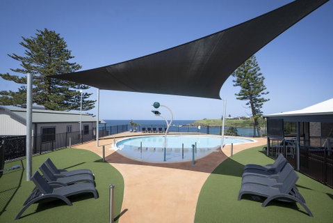 Surf Beach Holiday Park - Holiday Cairns 0