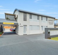 Surf Beach Motel Port - Holiday Cairns