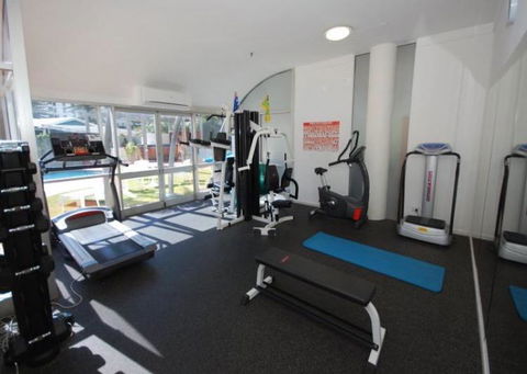 Surfers Paradise Holiday Apartment - Holiday Cairns 1