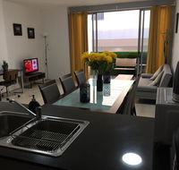 Sydney CBD Family Home - Holiday Cairns