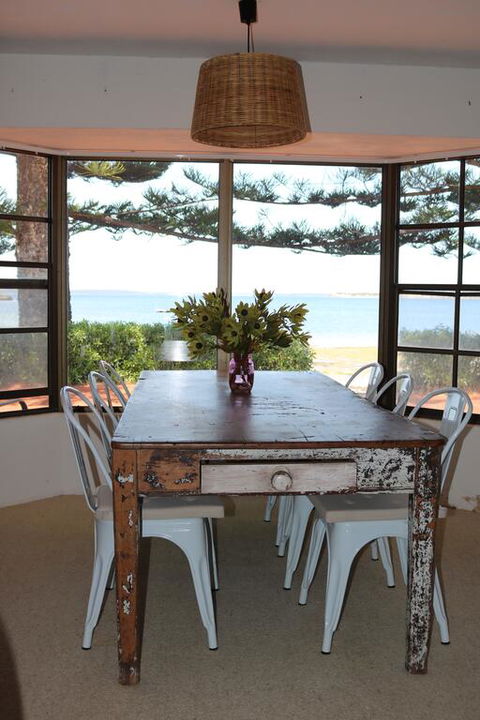 Tall Pines Beach House At Mount Dutton Bay (part Of Coffin Bay Waterways) - Holiday Cairns 2