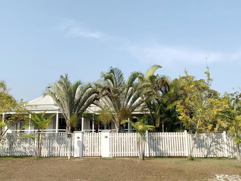 Tallulah Retreat - Valla Beach - Holiday Cairns 0