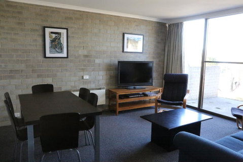 Tanderra 4 - Holiday Cairns 1