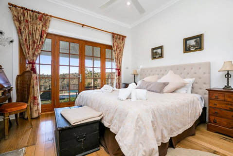 Taradale House Estate - Holiday Cairns 0